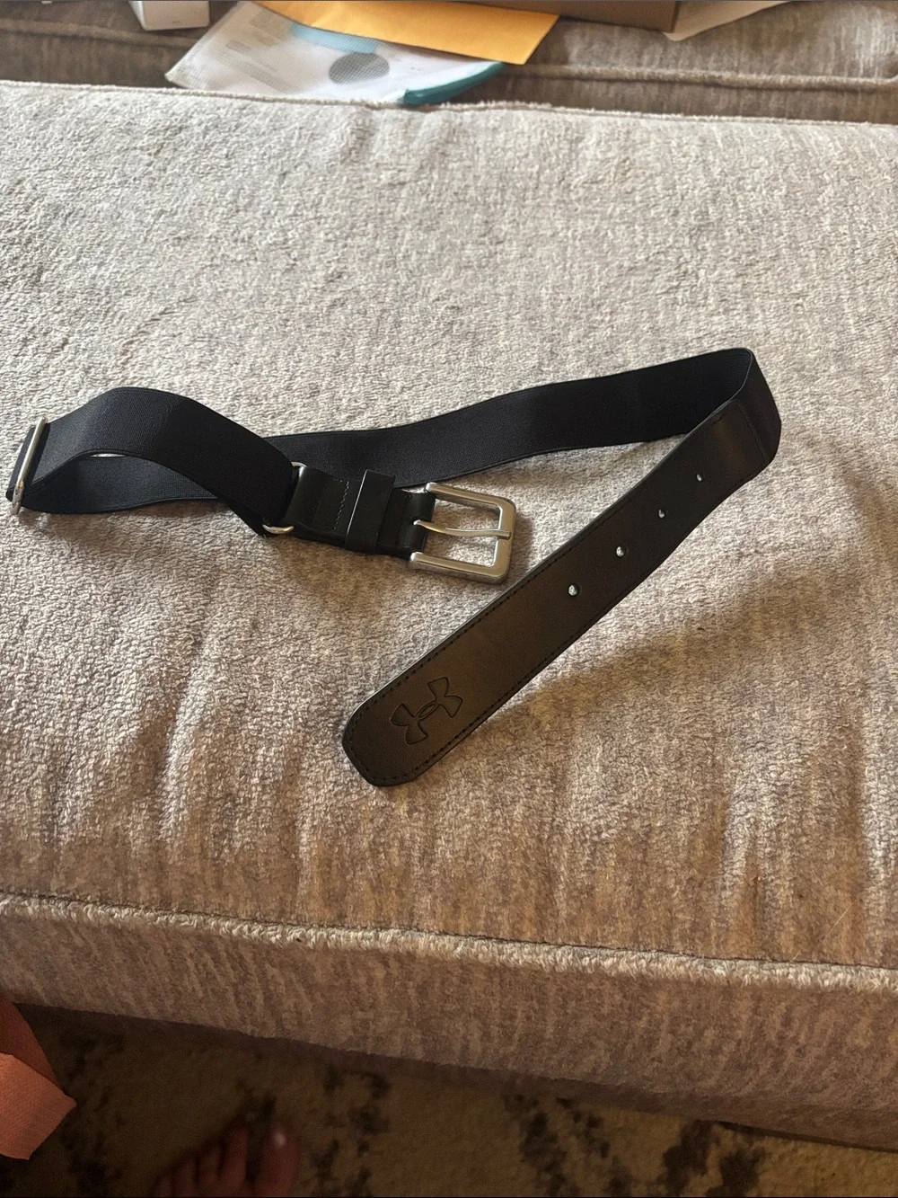 ⚾️🥎Under Armour boys Black Logo Belt